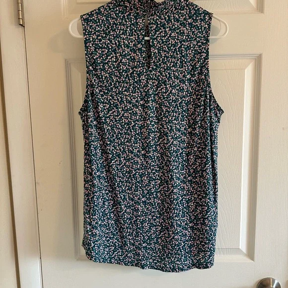 LOFT Womens Large Sleeveless Blouse- NWT! - Picture 6 of 6
